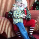 I had an AMAZING experience w the Santa at the RiverTown Crossings Mall and I want to share my story with you: